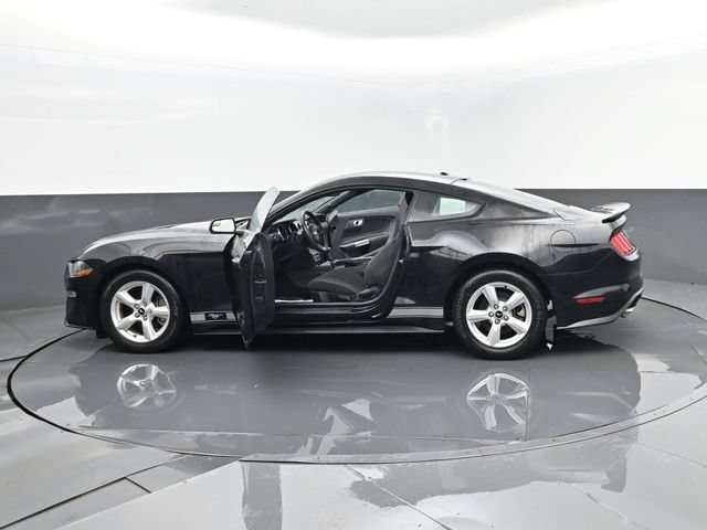 Used 2019 Ford Mustang Coupe RWD image 27