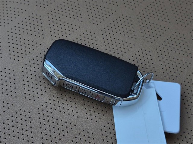 Used 2024 Kia Seltos SX w/ SX Sunroof Package image 39