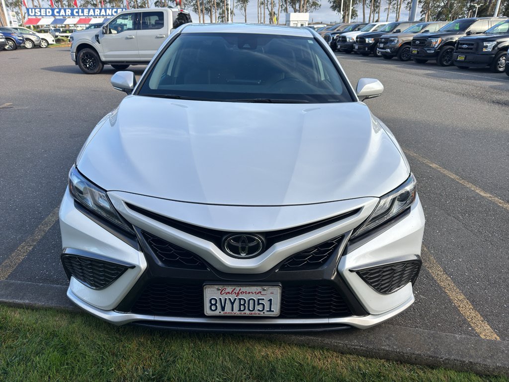 Used 2021 Toyota Camry XSE FWD image 10