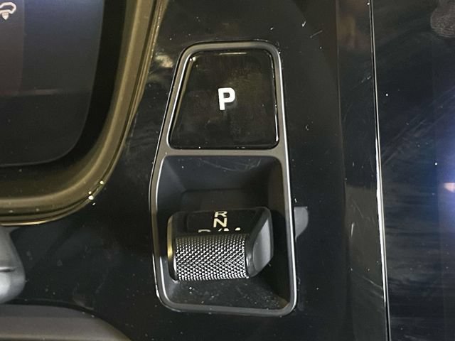 Certified 2025 Porsche Cayenne GTS AWD/4WD image 35