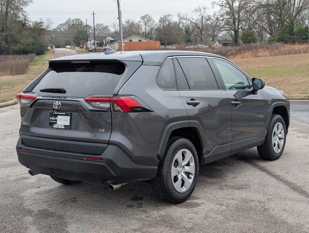 Used 2024 Toyota RAV4 LE image 7