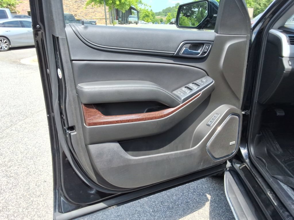 Used 2017 GMC Yukon XL SLT RWD image 22