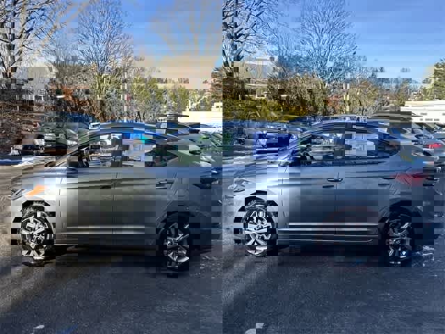 Used 2018 Hyundai Elantra Value Edition w/ Cargo Package video 2