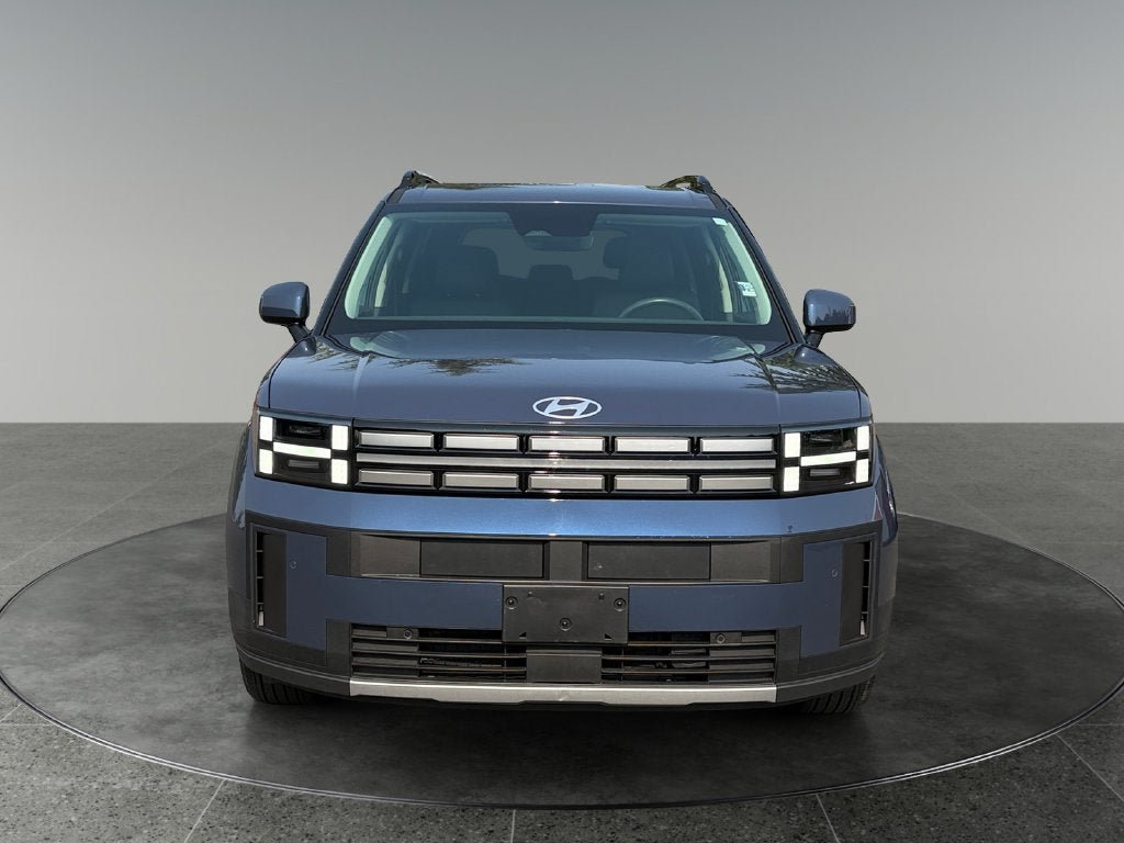 Used 2025 Hyundai Santa Fe SEL AWD/4WD image 2