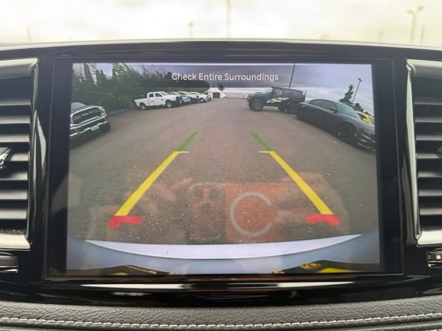 Used 2024 Chrysler Pacifica Limited FWD image 27