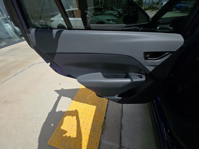 Used 2024 Subaru Crosstrek 2.0i Premium image 23