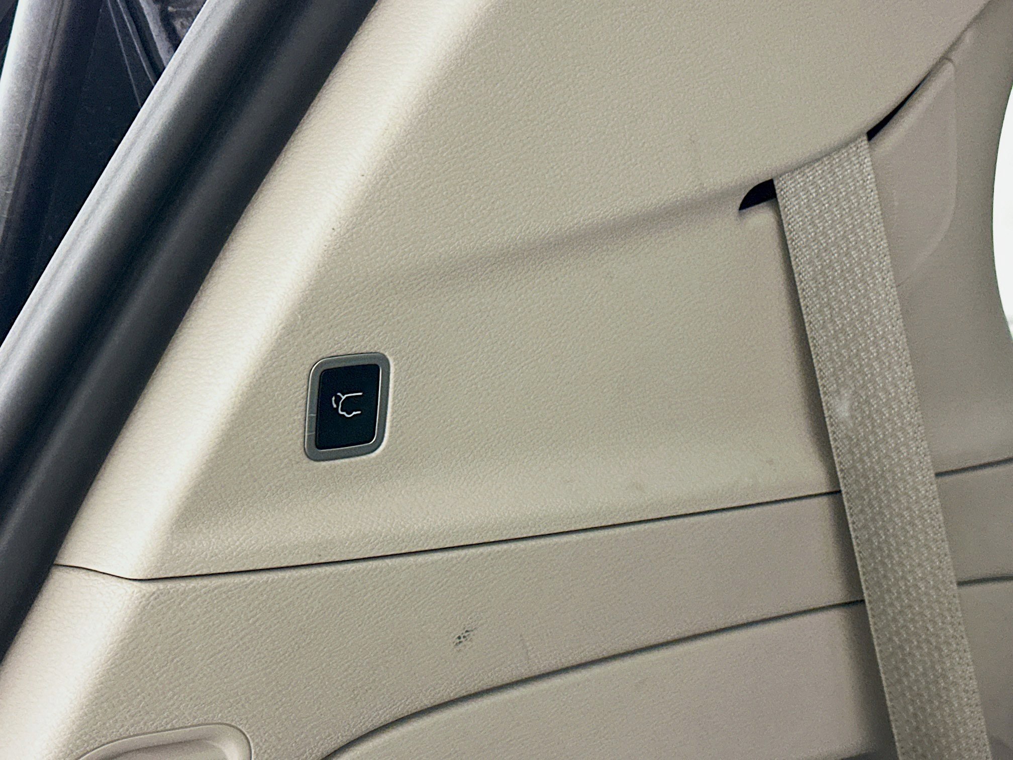 Used 2024 Chrysler Pacifica Touring-L image 31