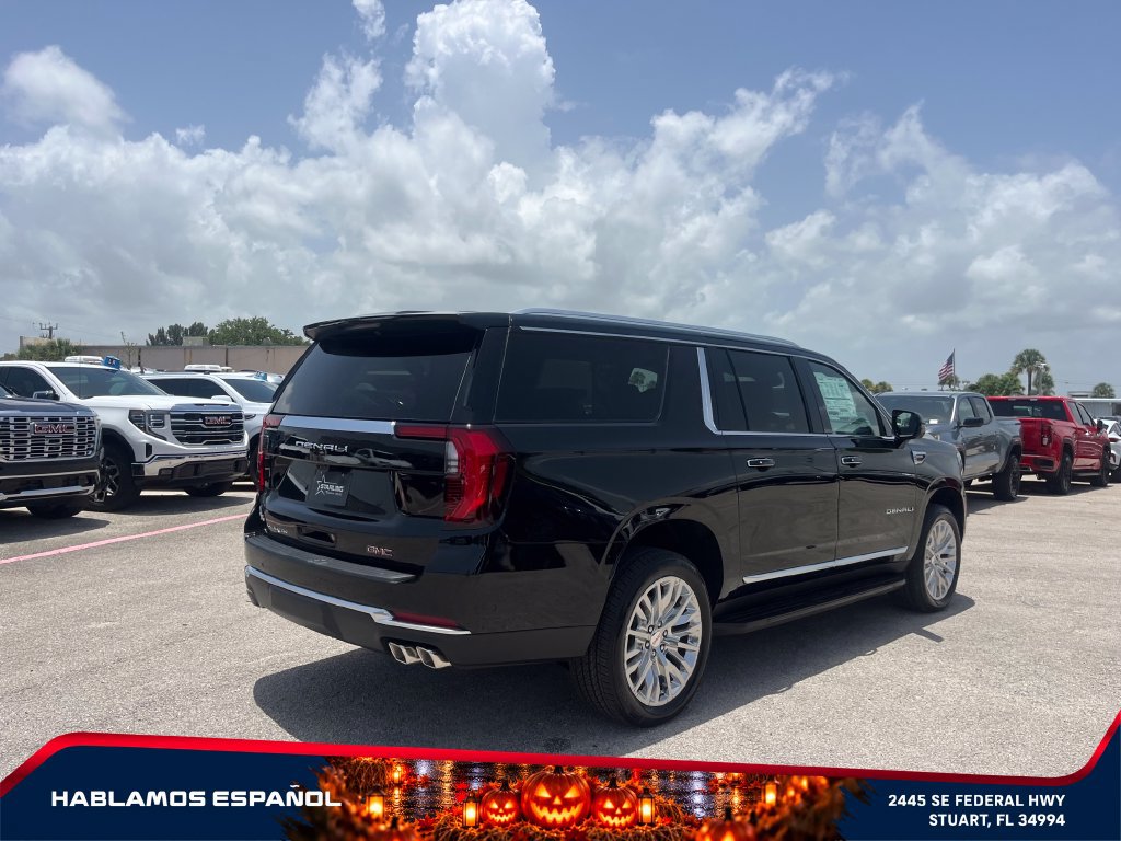 New 2026 GMC Yukon XL Denali w/ Advanced Technology Package AWD/4WD image 7