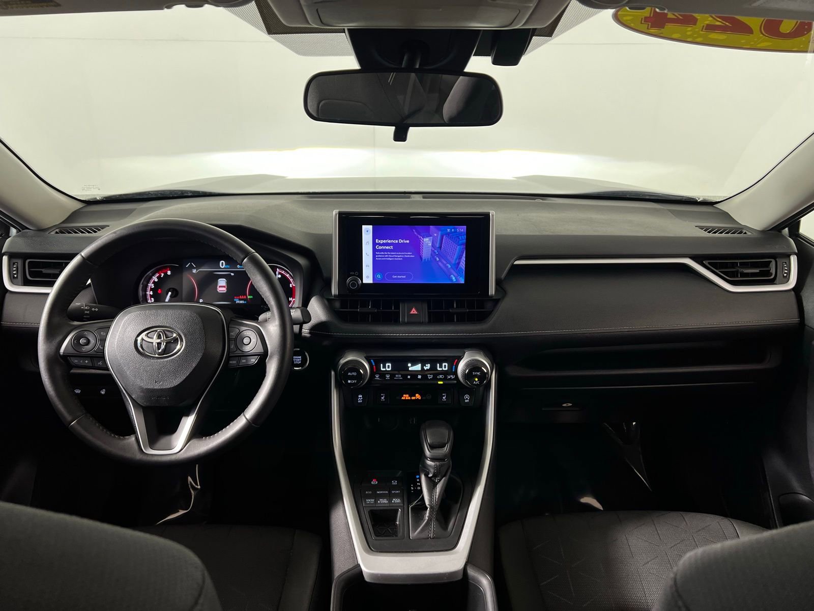 Certified 2024 Toyota RAV4 XLE image 25