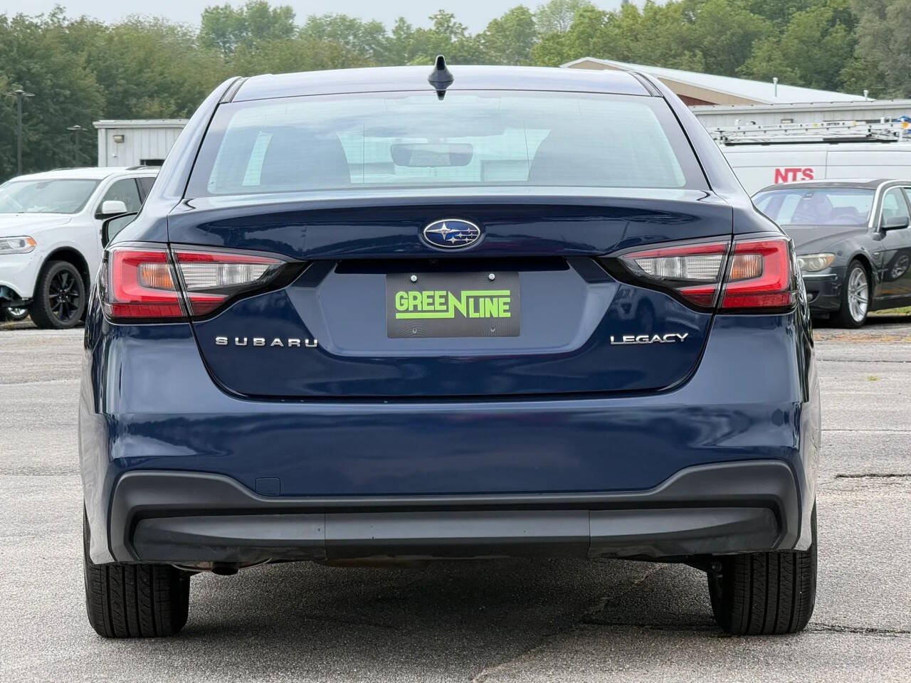 Used 2025 Subaru Legacy Premium AWD/4WD image 5