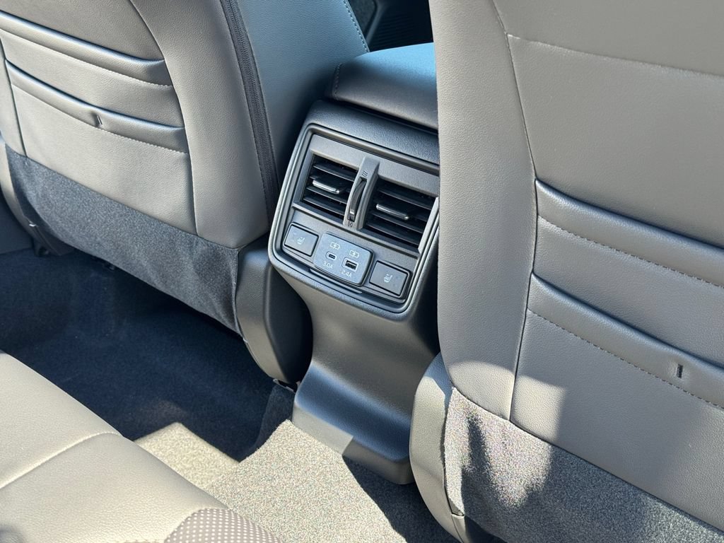 New 2026 Subaru Outback Limited AWD/4WD image 22