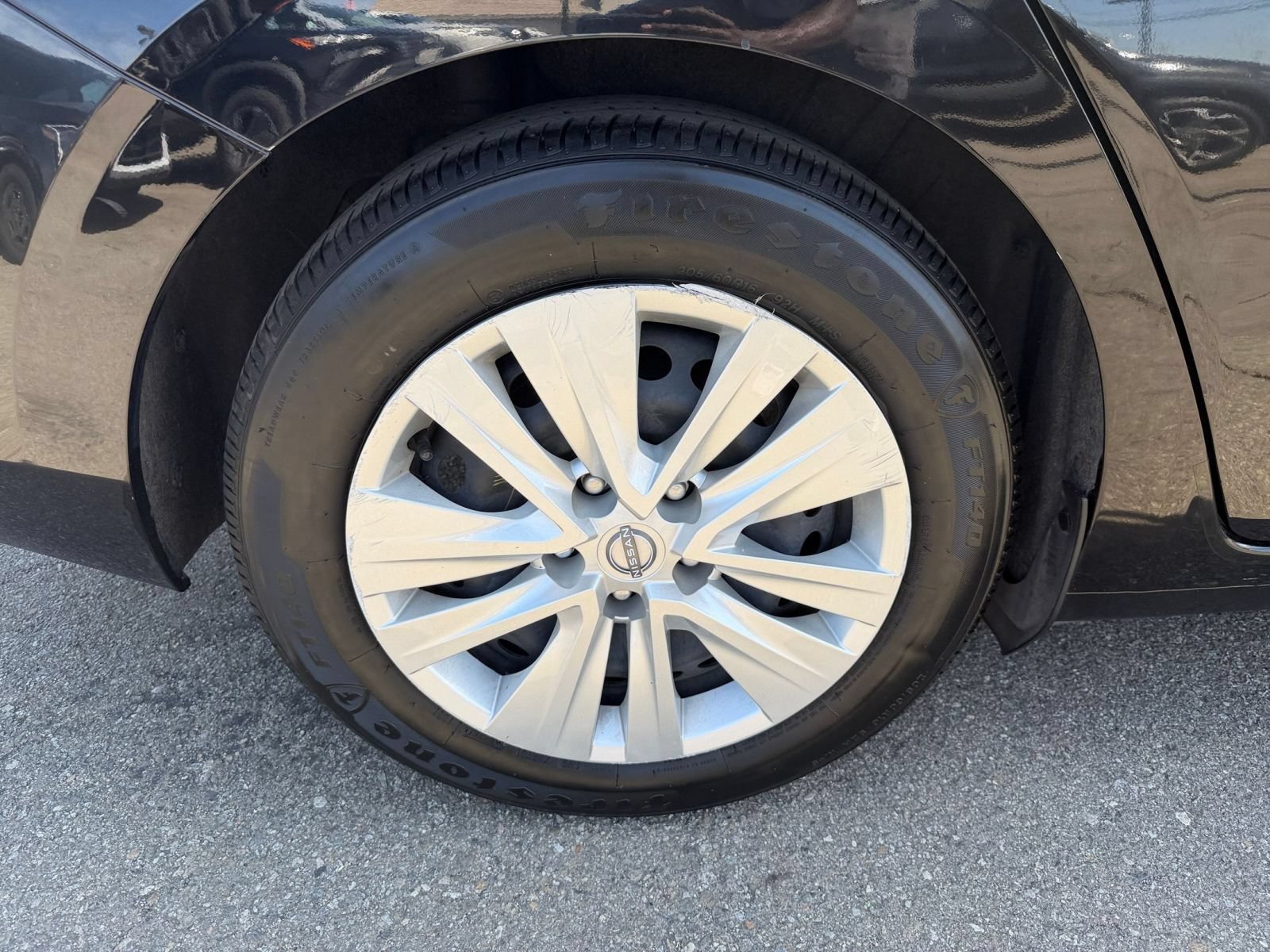 Used 2025 Nissan Sentra S FWD image 27