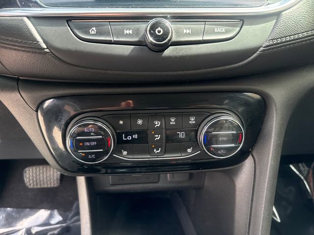 Used 2020 Buick Encore GX Essence AWD/4WD image 15