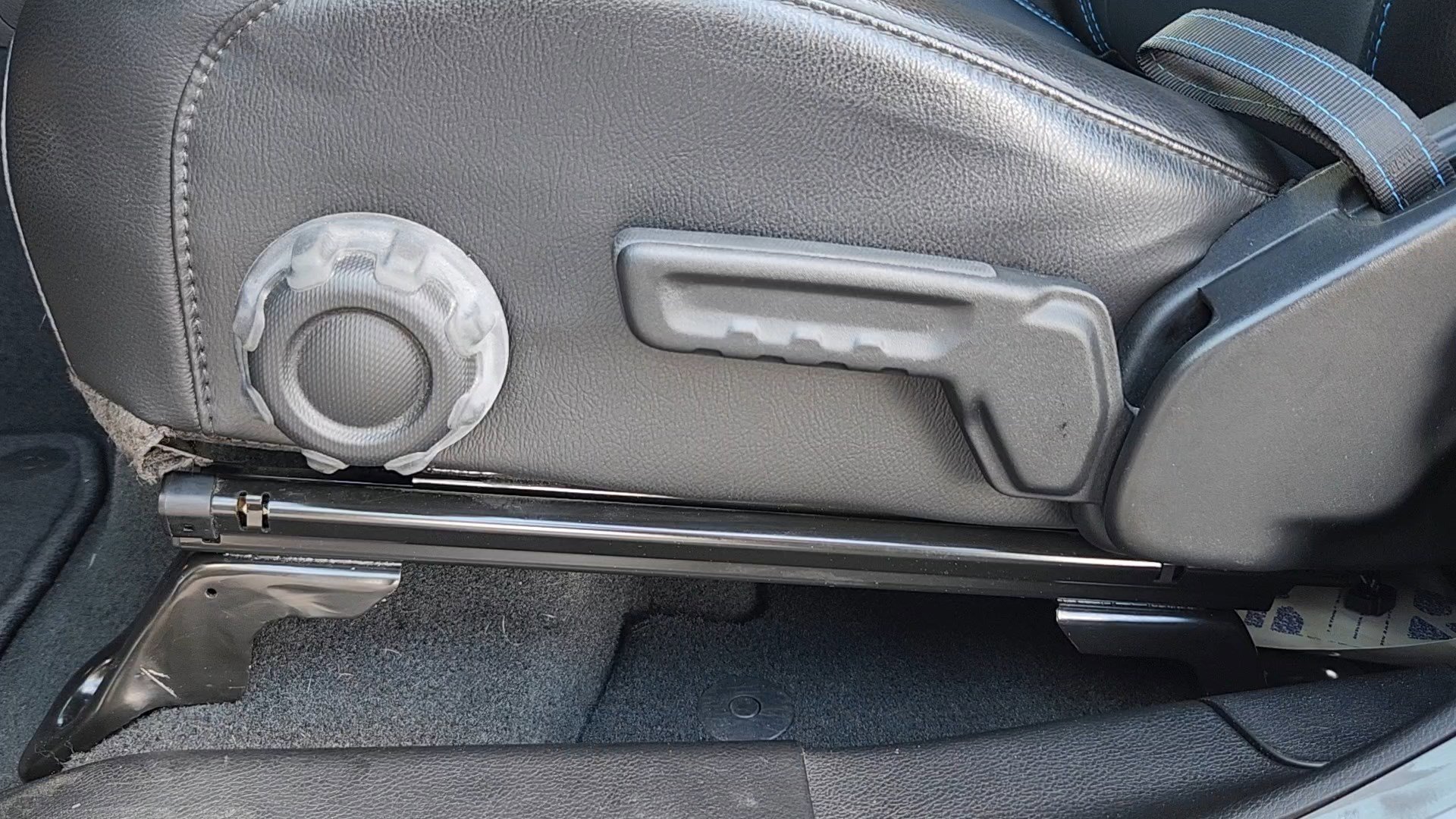 Used 2023 Jeep Wrangler Unlimited Rubicon 4xe w/ Steel Bumper Group image 9