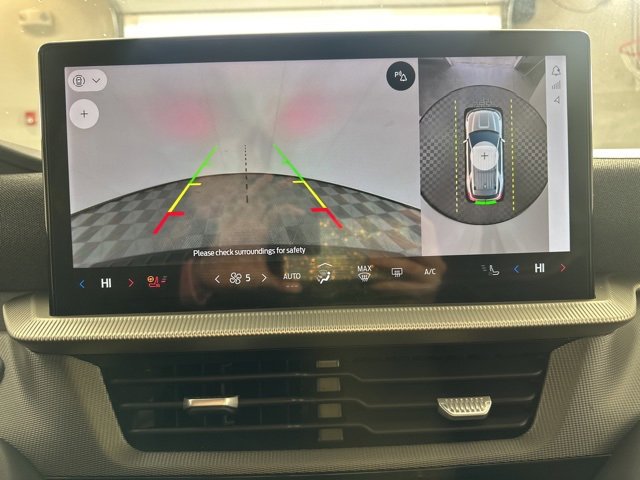 Used 2025 Ford Explorer ST-Line w/ ST-Line Street Pack image 29