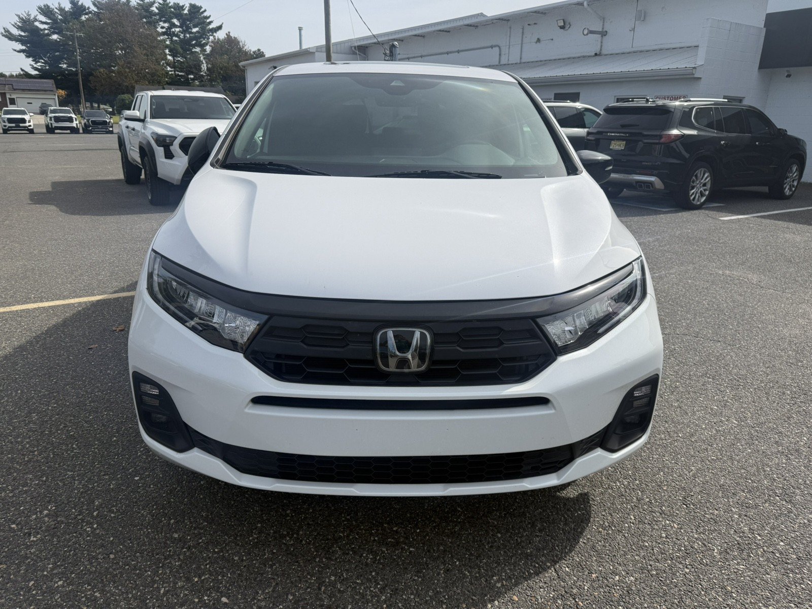 Used 2025 Honda Odyssey Sport-L image 8