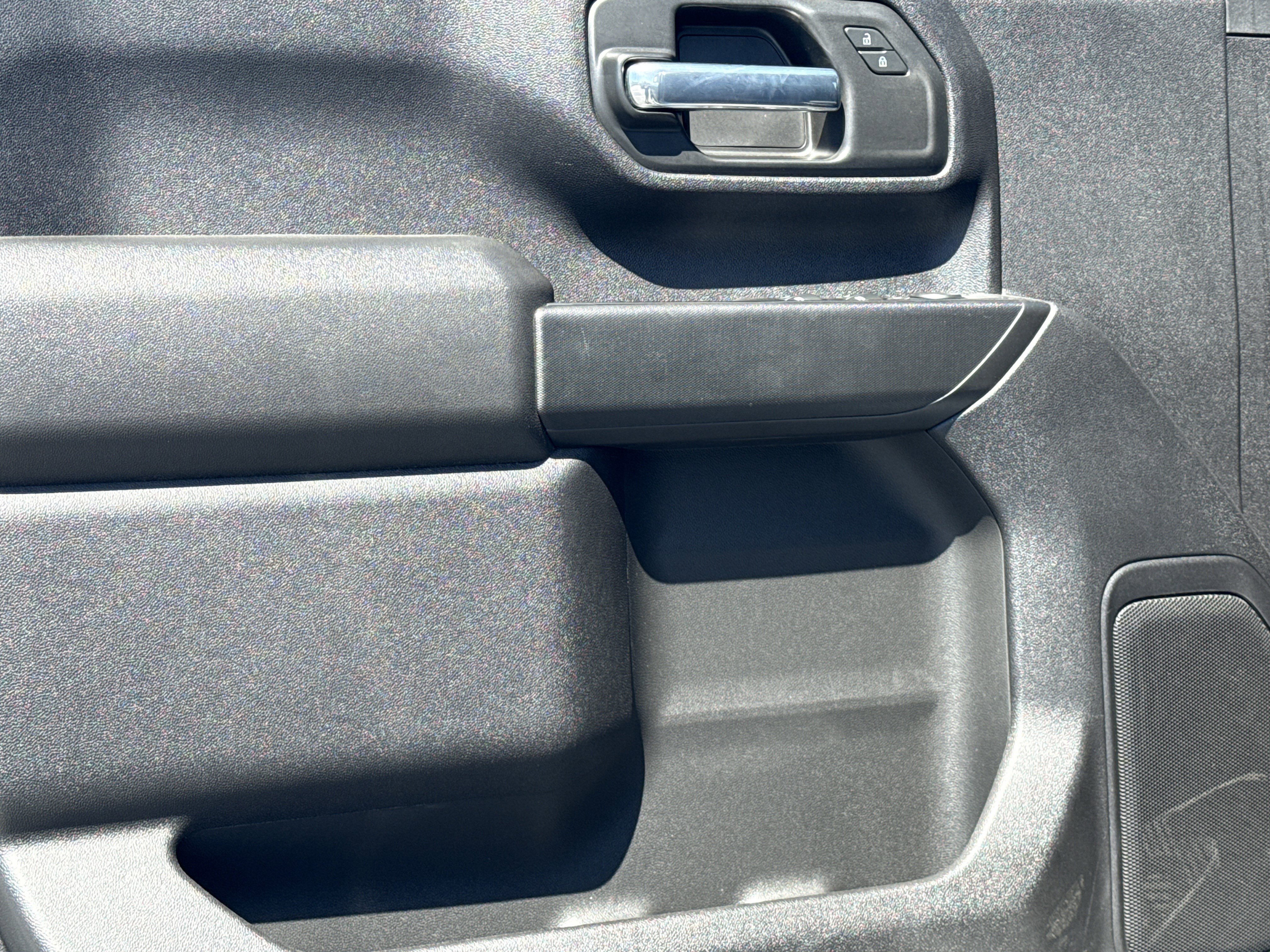 Used 2024 Chevrolet Silverado 2500 Custom w/ Custom Value Package image 20