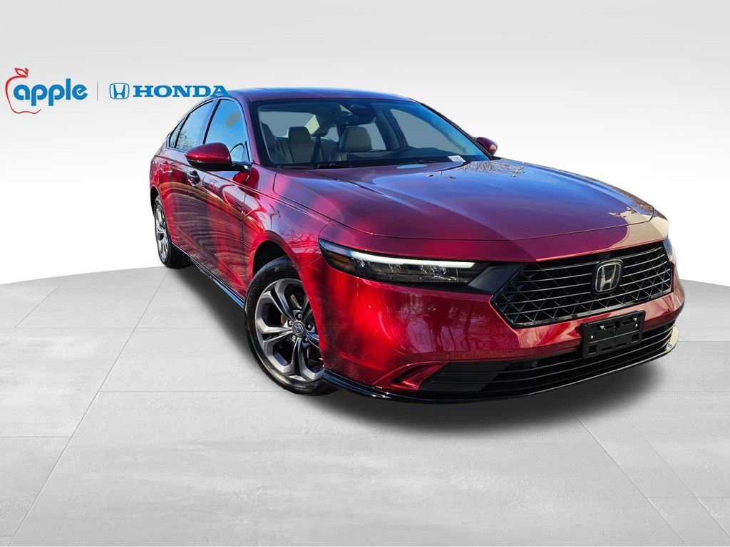 Used 2025 Honda Accord EX-L image 3