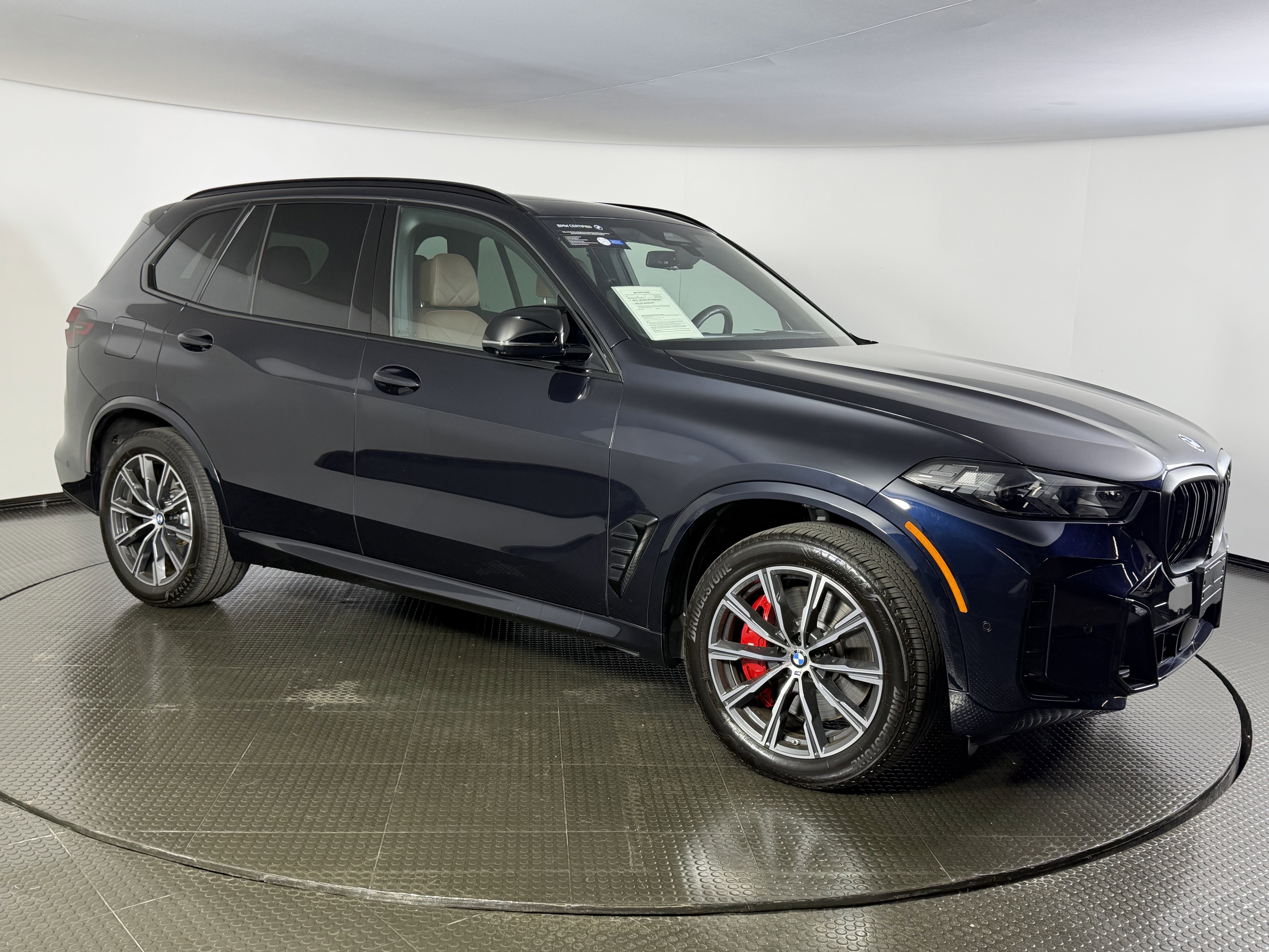 Certified 2025 BMW X5 M60i w/ Executive Package image 3