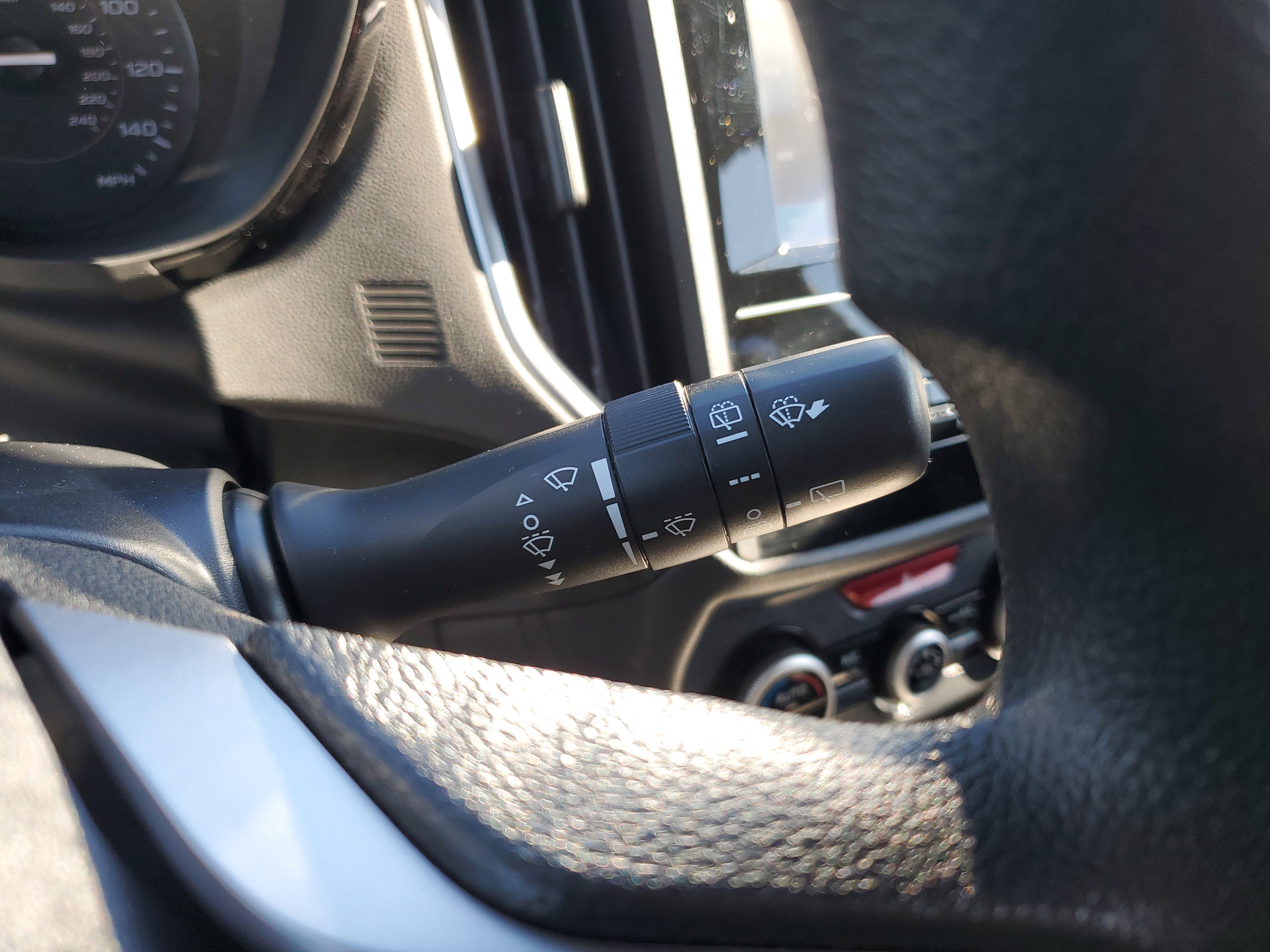 Certified 2023 Subaru Crosstrek 2.0i image 19