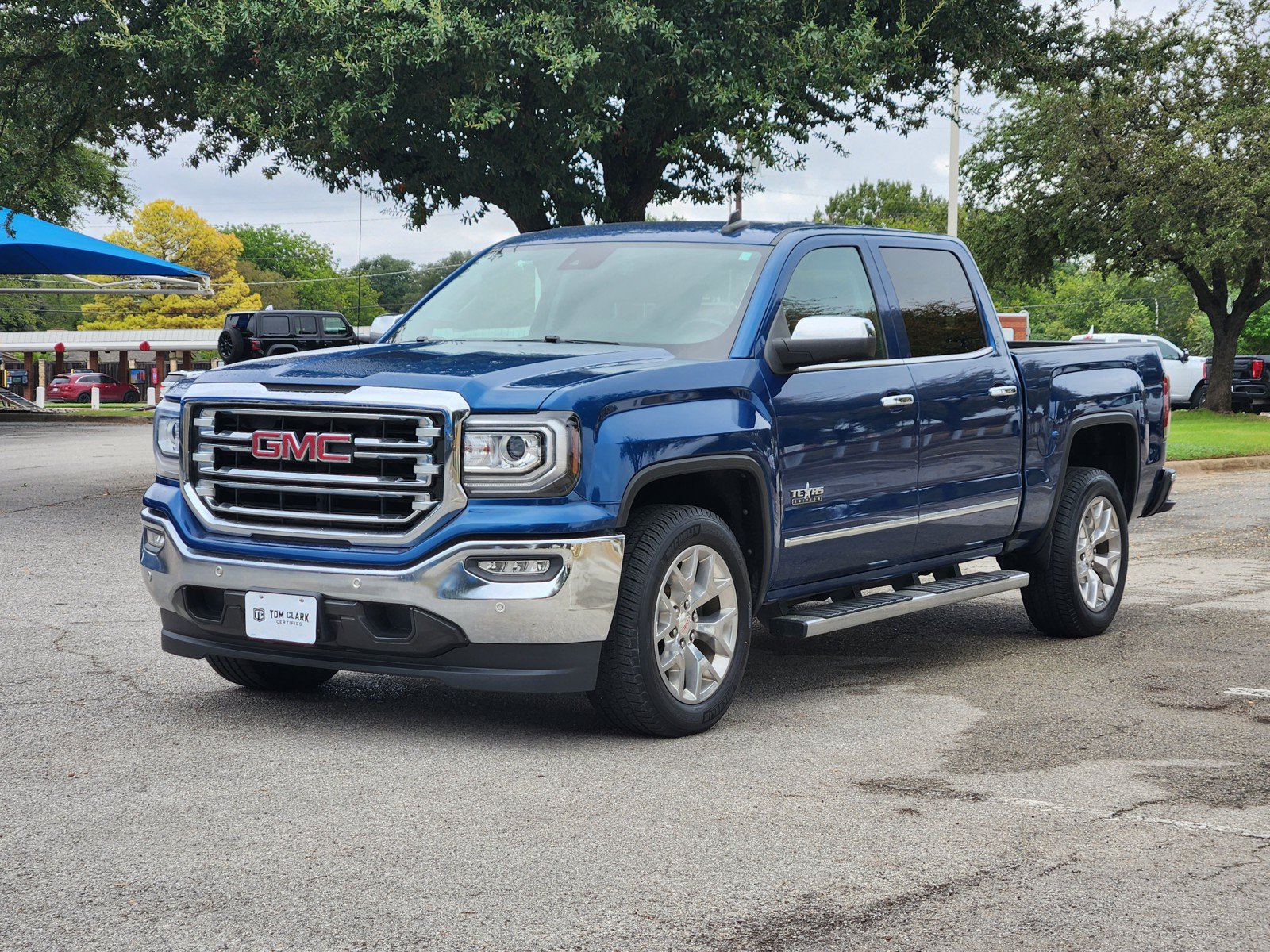 Used 2018 GMC Sierra 1500 SLT w/ Texas SLT Premium Package RWD image 2