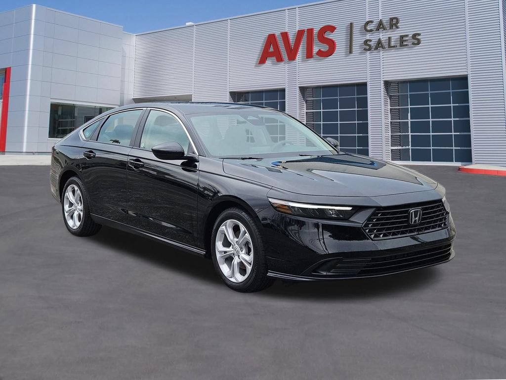 Used 2025 Honda Accord LX image 9