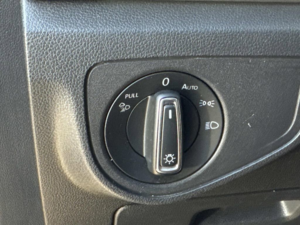 Used 2021 Volkswagen Atlas Cross Sport SEL Premium R-Line w/ Cross Sport MDO Package image 22