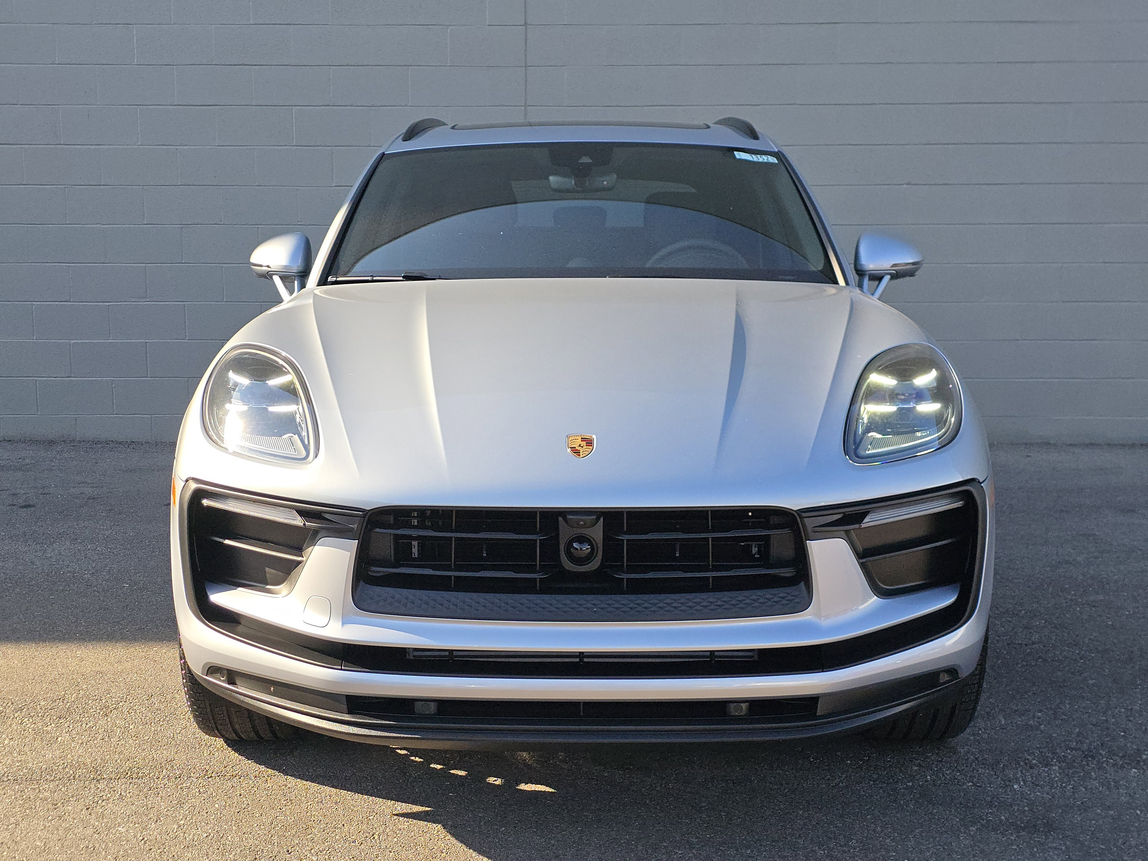 New 2026 Porsche Macan image 6