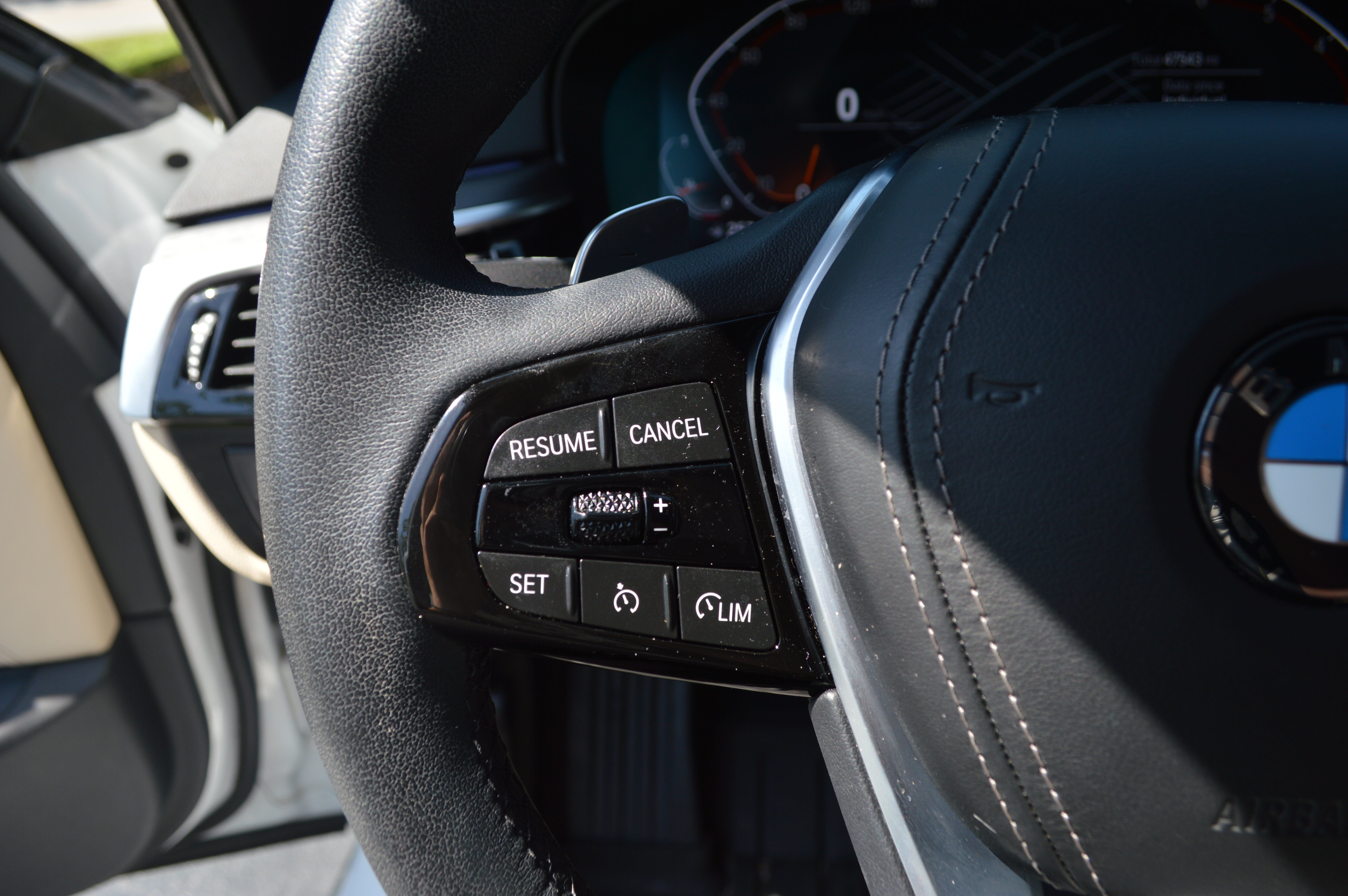 Used 2022 BMW 530i w/ Convenience Package RWD image 15