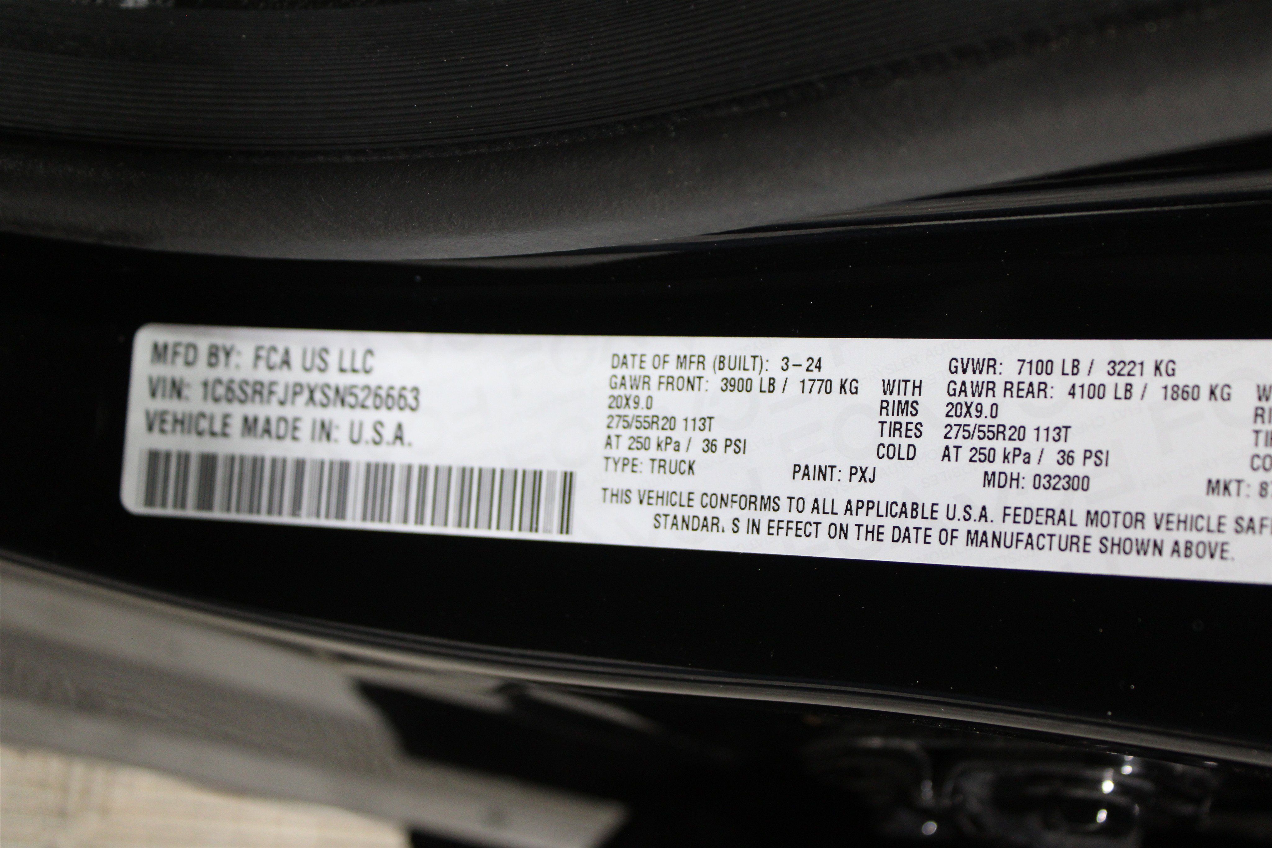 Used 2025 RAM 1500 Laramie image 46