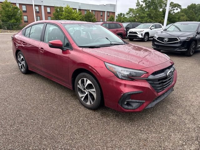 Used 2024 Subaru Legacy Premium AWD/4WD image 2