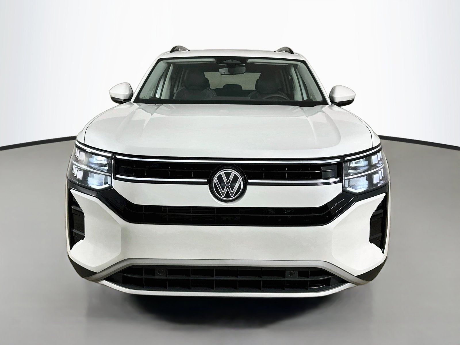 New 2027 Volkswagen Atlas SE AWD/4WD image 2