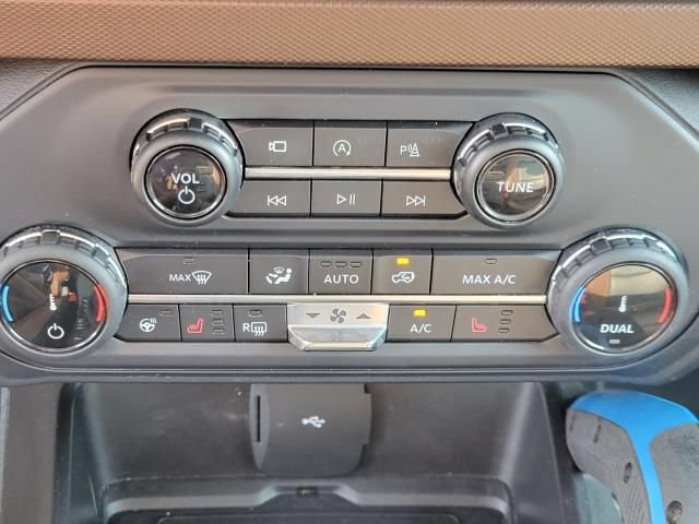 Used 2022 Ford Bronco Outer Banks AWD/4WD image 28