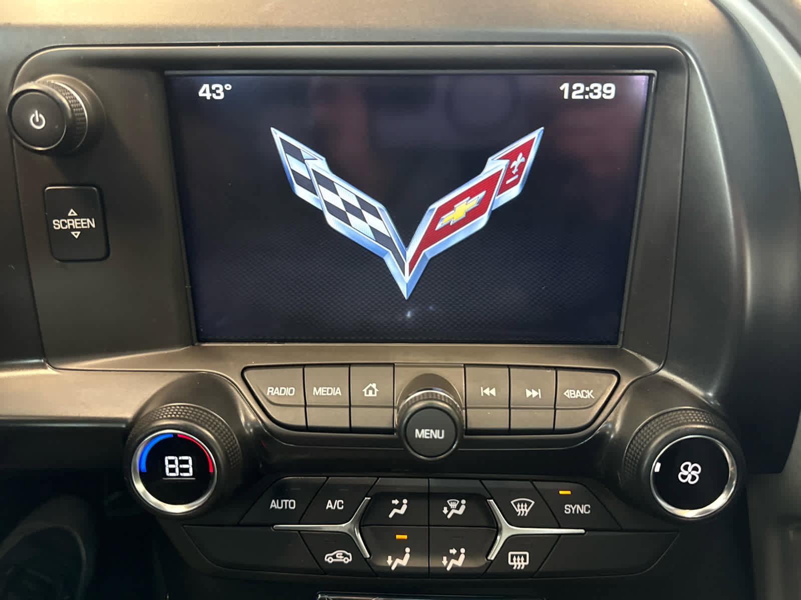 Used 2017 Chevrolet Corvette Stingray Coupe w/ Battery Protection Package image 15