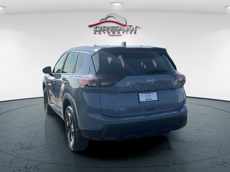New 2026 Nissan Rogue SV image 5