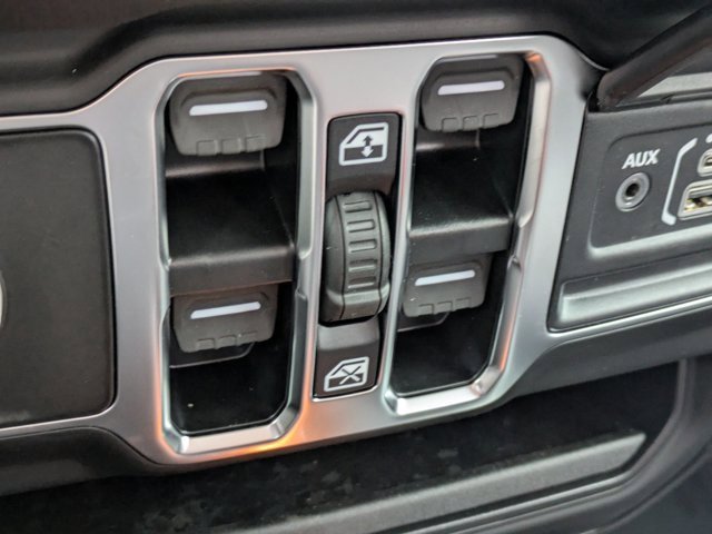 New 2025 Jeep Gladiator Sport image 20