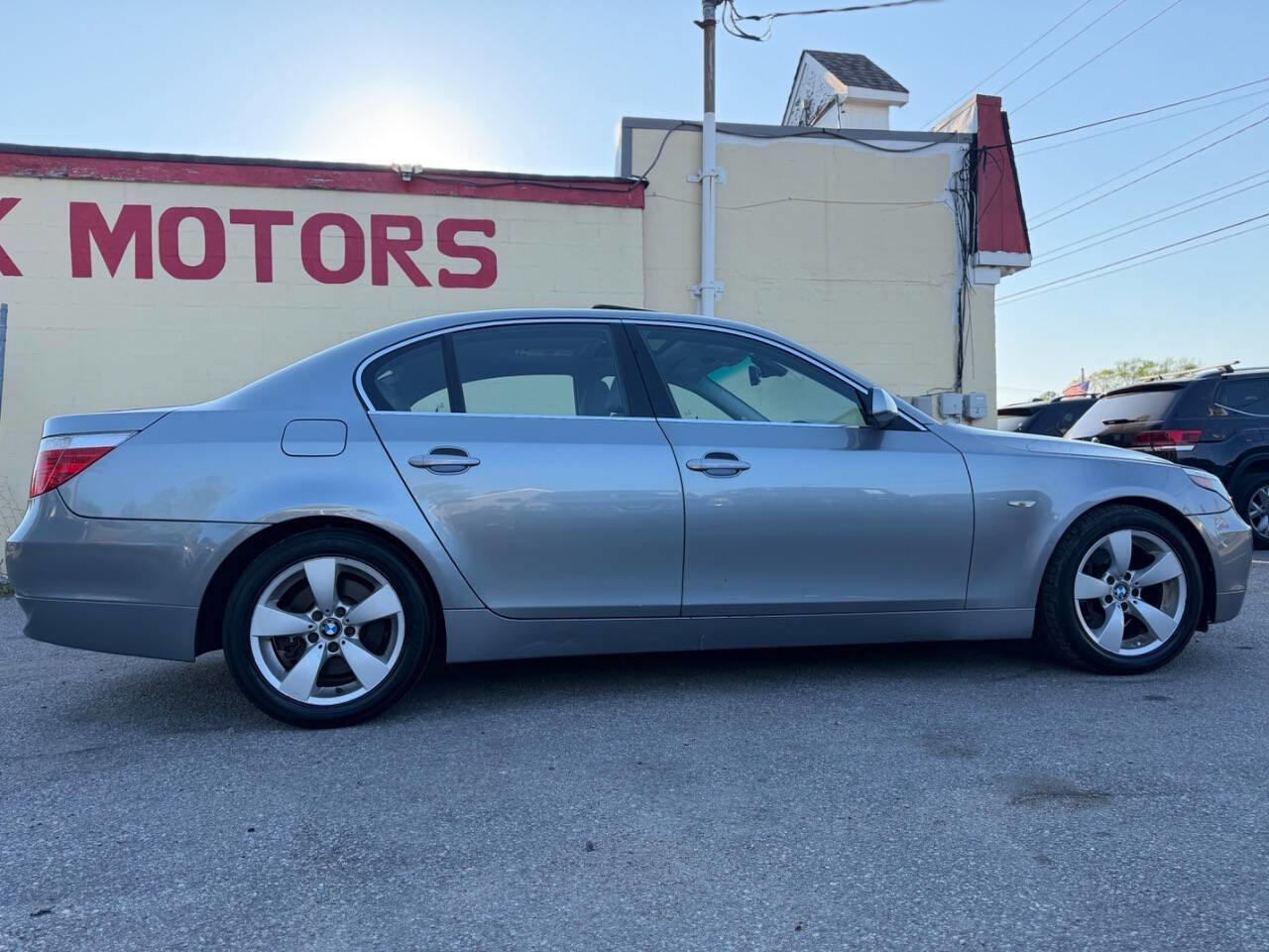 Used 2007 BMW 530i Sedan RWD image 8