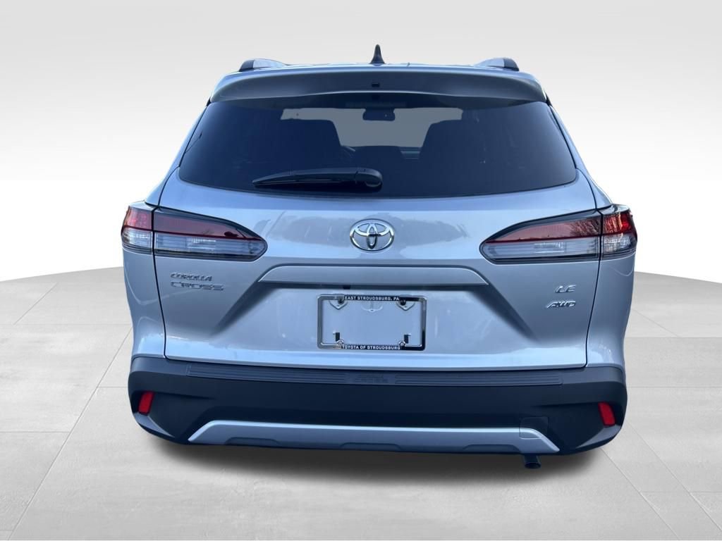 New 2026 Toyota Corolla Cross LE image 4