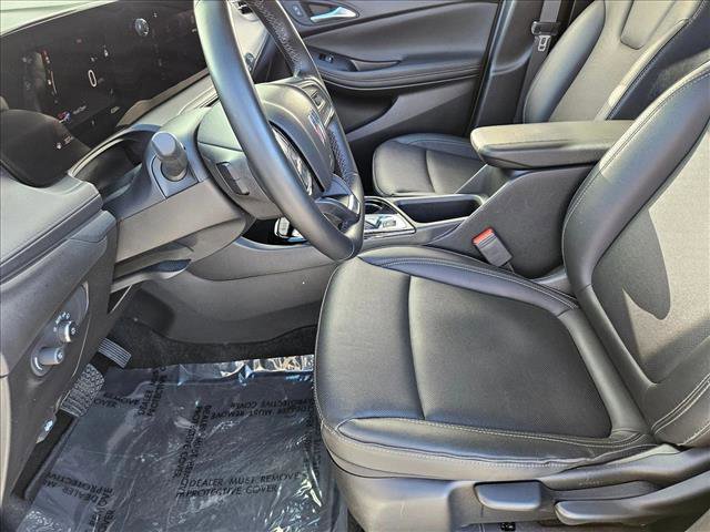 Used 2024 Buick Encore GX Sport Touring image 14