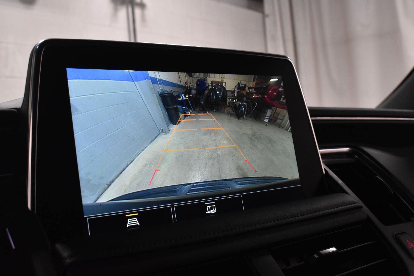 Used 2021 Chevrolet Tahoe Z71 image 18