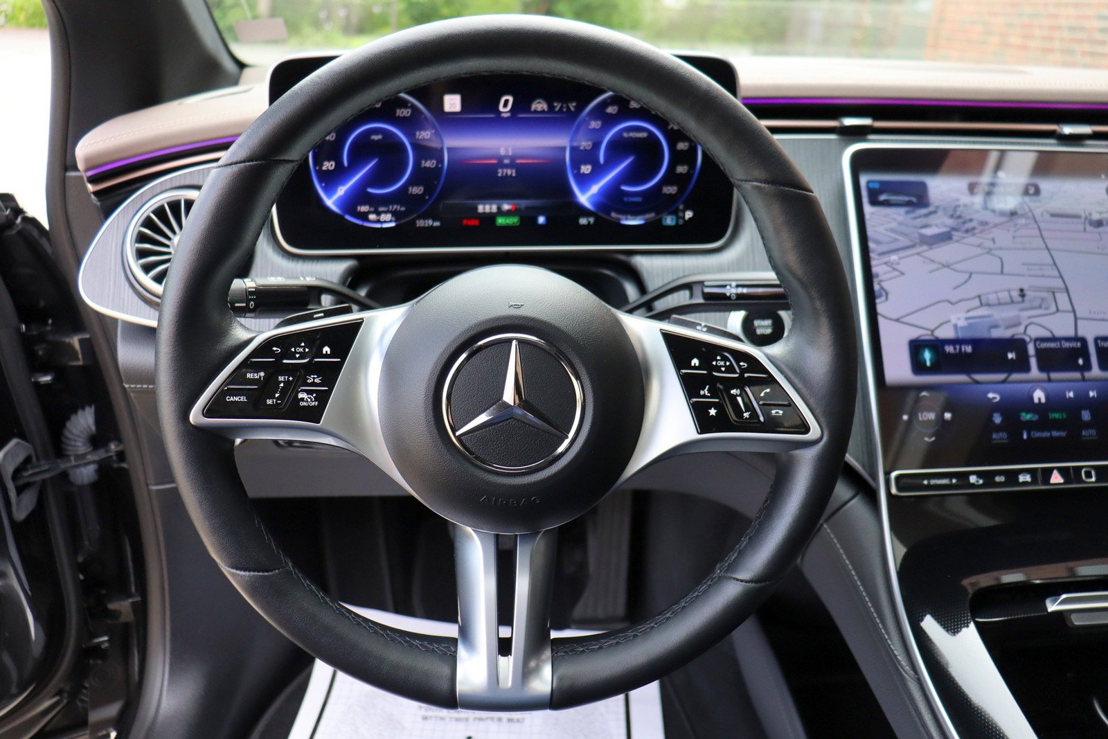 Used 2023 Mercedes-Benz EQE 350+ 4MATIC Sedan image 31