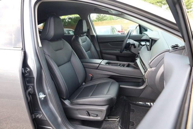 Certified 2025 Nissan Murano SV AWD/4WD image 8