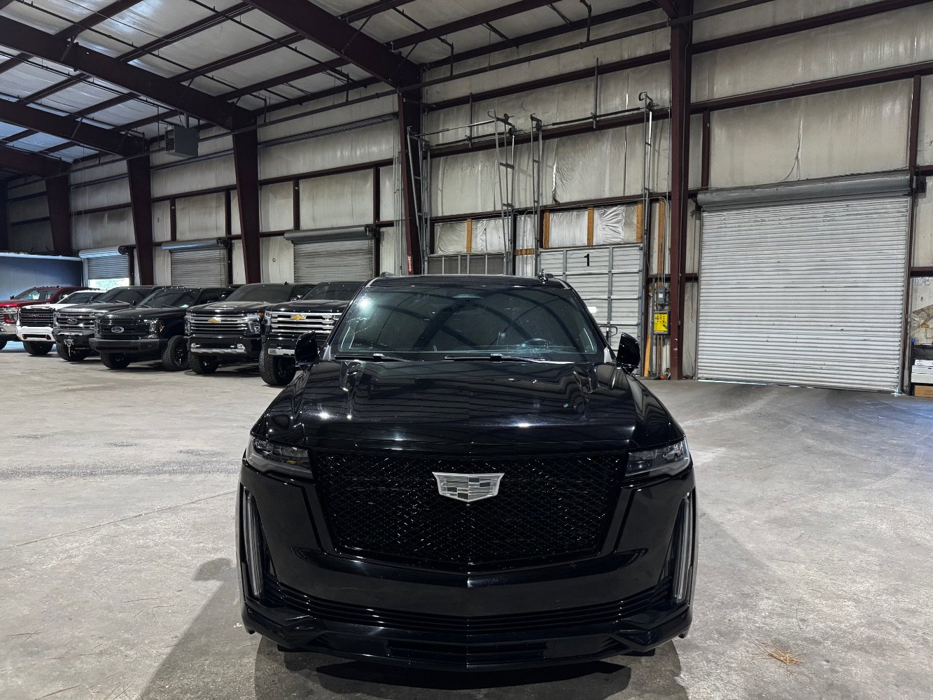 Used 2021 Cadillac Escalade ESV Sport Platinum w/ LPO, ONYX Package image 10