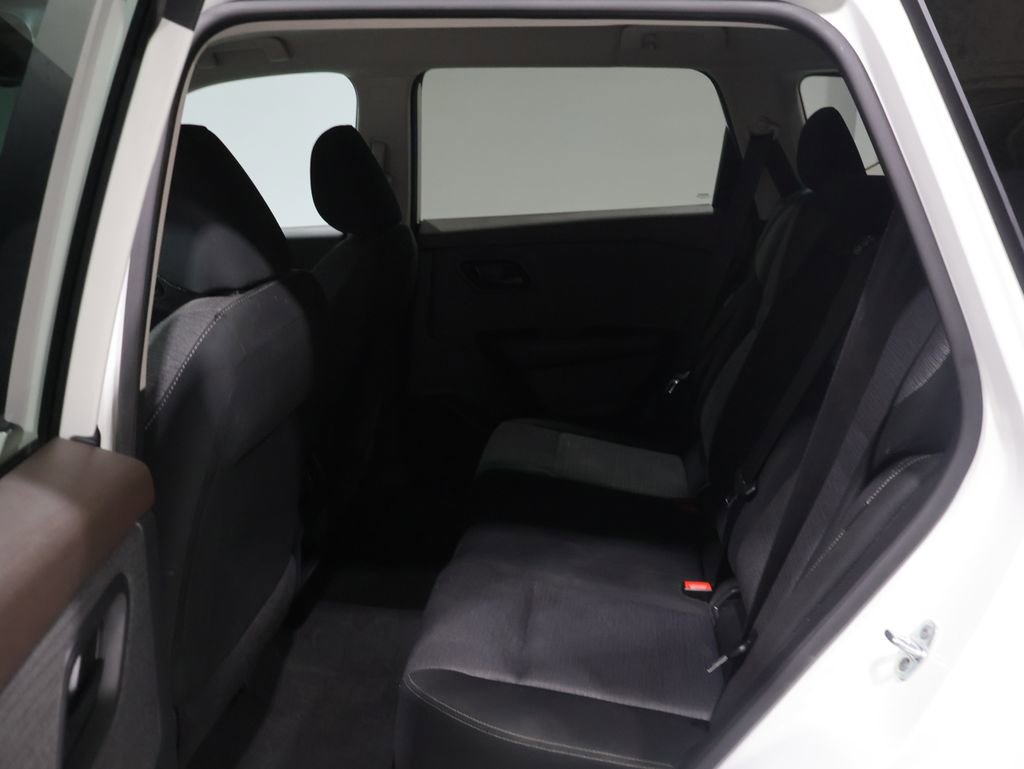 Used 2022 Nissan Rogue S AWD/4WD image 16