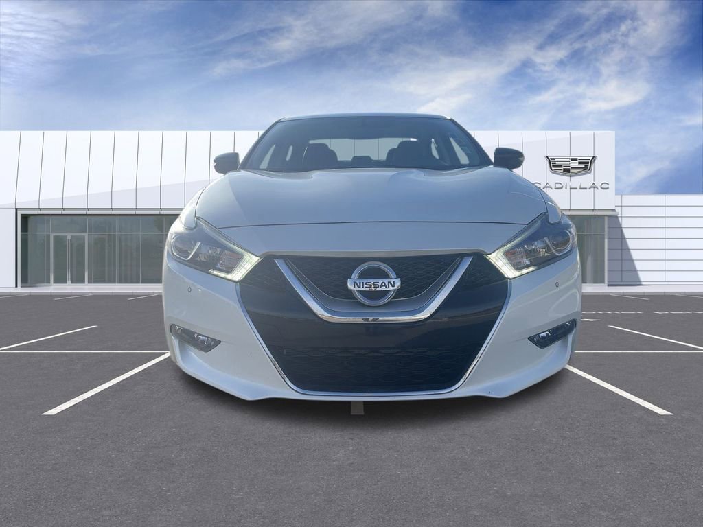 Used 2017 Nissan Maxima SR image 3