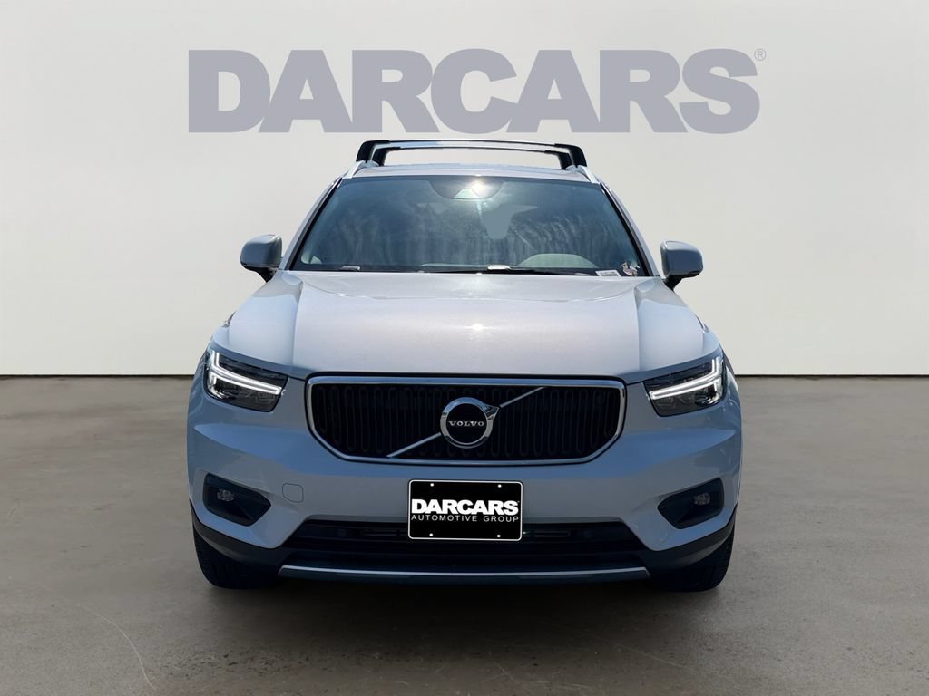 Used 2021 Volvo XC40 T5 Momentum AWD/4WD image 2