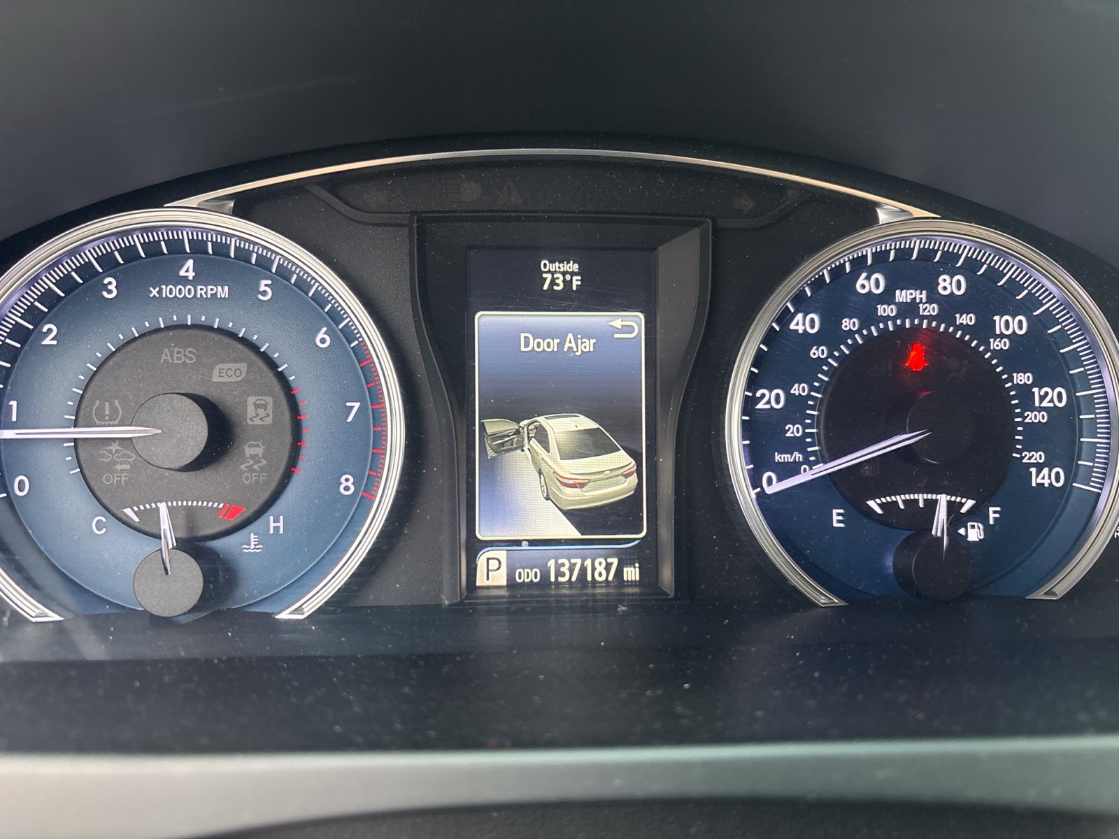 Used 2017 Toyota Camry LE FWD image 6