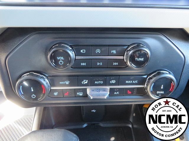 Used 2022 Ford Bronco Badlands image 28