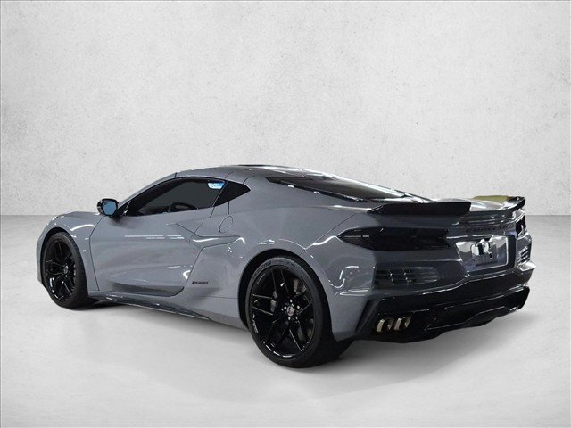 Used 2025 Chevrolet Corvette E-Ray w/ ZER Performance Package AWD/4WD image 7