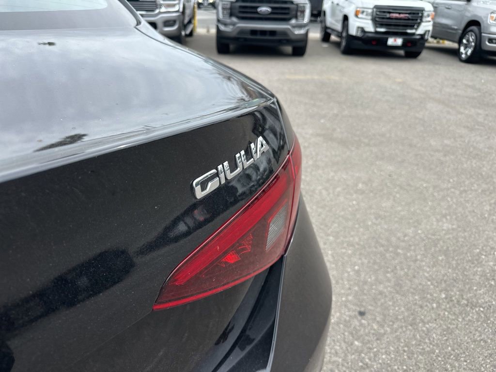 Used 2023 Alfa Romeo Giulia Veloce image 7